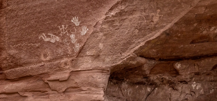 Pictographs 14-1805a.jpg